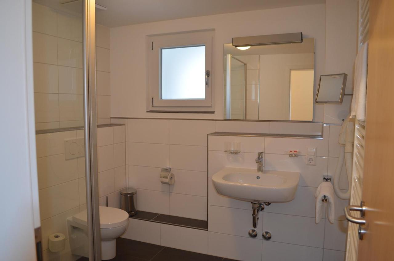 Hotel Zum Goldenen Mann Ращат Екстериор снимка